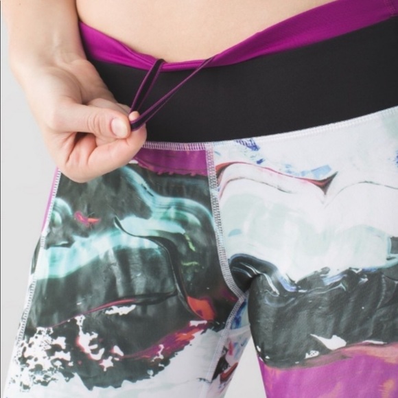 Lululemon Speed Tight III - Size 8 - Picture 2 of 8